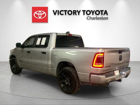 Used 2024 RAM 1500 Laramie AWD/4WD image 3