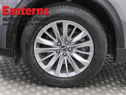 Used 2024 MAZDA CX-90 Plug-In Hybrid w/ Preferred AWD/4WD image 35