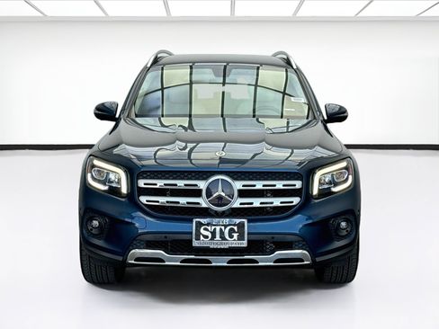 Used 2021 Mercedes-Benz GLB 250 image 2