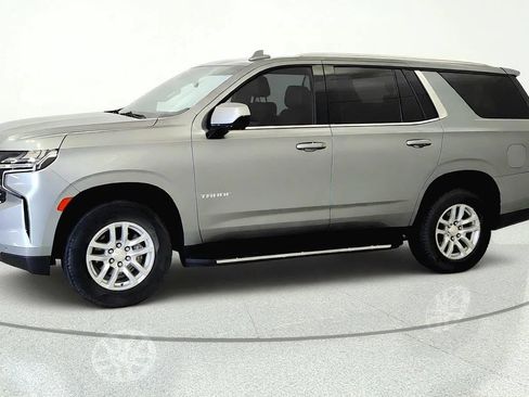 Used 2023 Chevrolet Tahoe LT AWD/4WD image 3