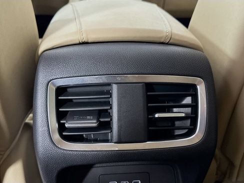Used 2024 Acura RDX SH-AWD w/ Technology Package image 32