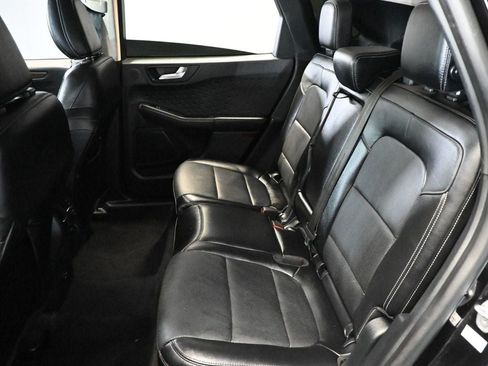 Used 2020 Ford Escape Titanium FWD image 19