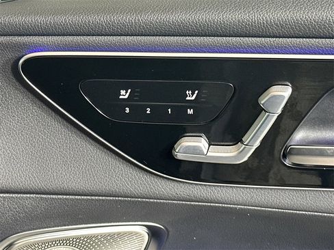 Certified 2025 Mercedes-Benz GLC 300 image 16