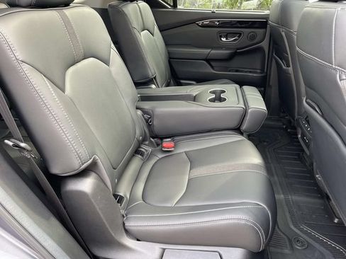 Used 2025 Honda Pilot Touring image 22