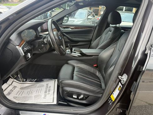 Used 2020 BMW 540i xDrive w/ M Sport Package AWD/4WD image 10