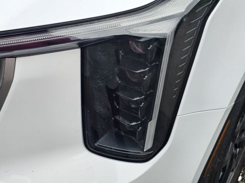 Used 2024 Kia Sorento S w/ Panoramic Sunroof Package FWD image 8