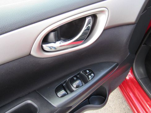 Used 2013 Nissan Sentra S FWD image 14