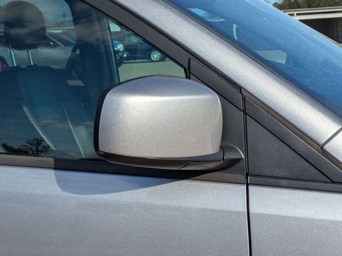 Used 2019 Dodge Grand Caravan GT image 12