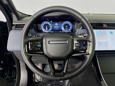 Used 2026 Land Rover Range Rover Velar Dynamic SE AWD/4WD image 11