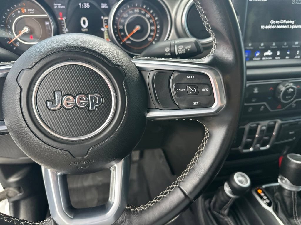 Used 2020 Jeep Gladiator Overland AWD/4WD image 18