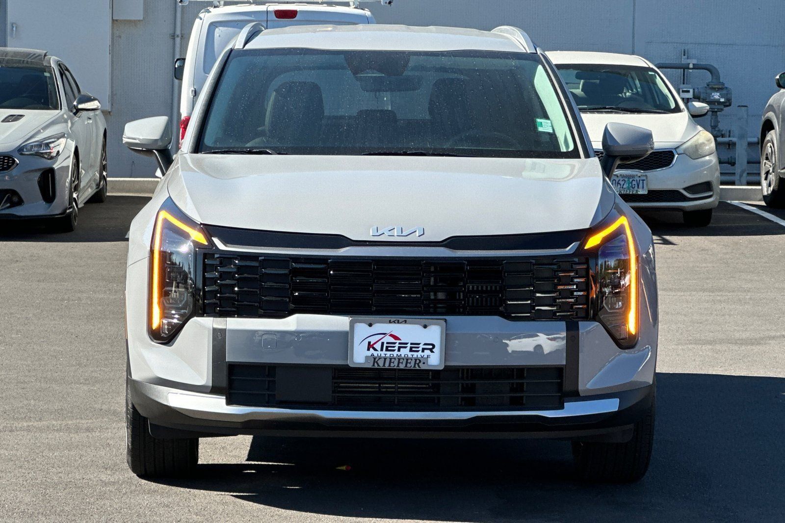 Used 2026 Kia Sportage EX AWD/4WD image 9