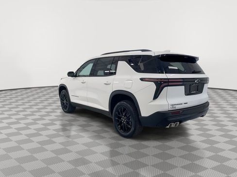 New 2026 Chevrolet Traverse LT w/ Midnight/Sport Edition AWD/4WD image 11