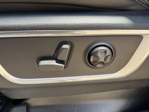 Used 2021 RAM 1500 Laramie AWD/4WD image 26