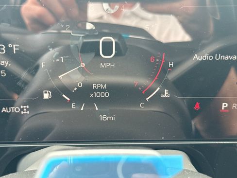 New 2026 GMC Yukon XL AT4 AWD/4WD image 14