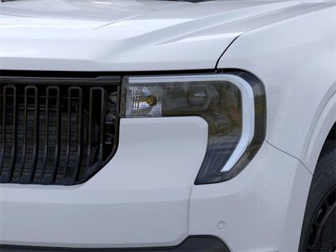 New 2026 Ford Maverick Lobo image 19