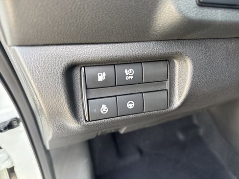 Certified 2024 Nissan Leaf SV Plus FWD image 15