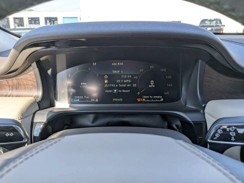 Certified 2021 Lincoln Aviator Reserve w/ Equipment Group 201A RWD image 26
