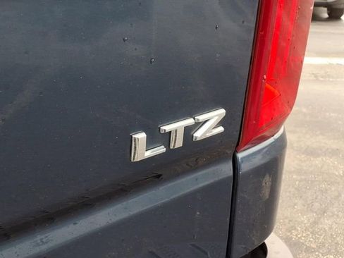 Used 2021 Chevrolet Silverado 1500 LTZ image 29