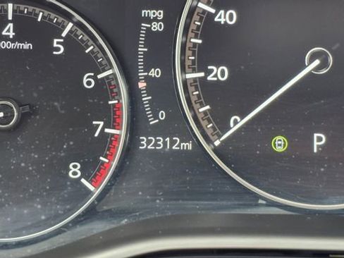 Used 2024 MAZDA MAZDA3 s image 24