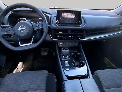 Used 2023 Nissan Rogue SV FWD image 14