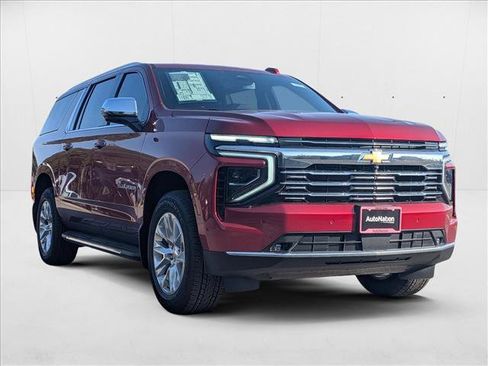 New 2025 Chevrolet Suburban Premier image 3