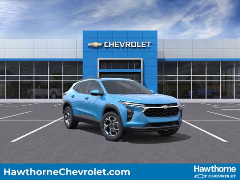 New 2026 Chevrolet Trax LT w/ Driver Confidence Package image 1