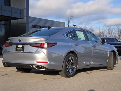 New 2025 Lexus ES 350 Ultra Luxury image 29