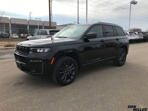 New 2026 Jeep Grand Cherokee Limited Reserve image 1