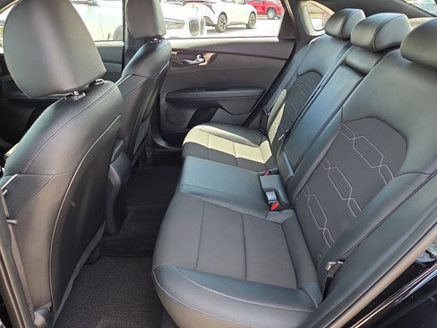 Used 2024 Kia Forte GT-Line FWD image 10