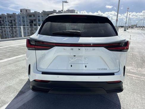 Certified 2025 Lexus NX 250 FWD w/ Accessory Package (Z2) image 25