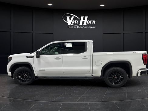 Used 2024 GMC Sierra 1500 Elevation w/ Elevation Premium Package AWD/4WD image 4