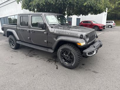 New 2025 Jeep Gladiator High Tide