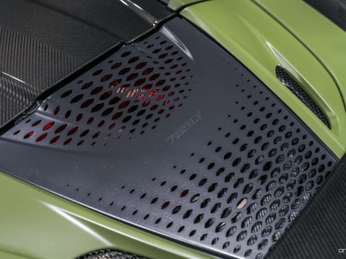 Used 2022 McLaren 765LT MSO MATTE URBAN GREEN $570,000 image 17