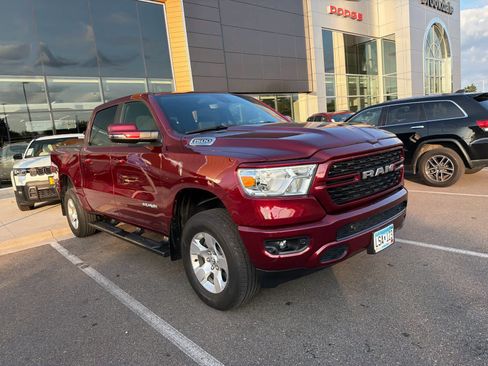 Used 2024 RAM 1500 Big Horn AWD/4WD image 2