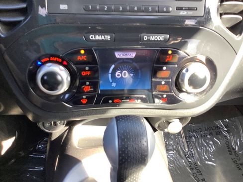 Used 2012 Nissan Juke SL w/ Sport Pkg image 35