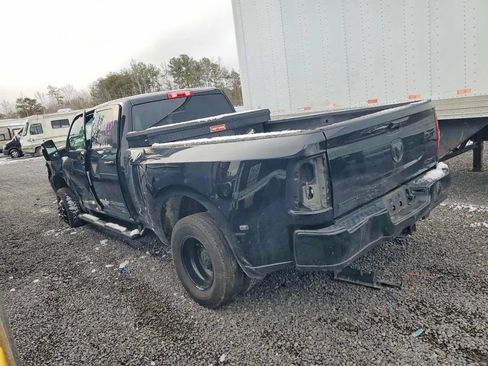 Used 2024 RAM 3500 Big Horn w/ Night Edition AWD/4WD image 4
