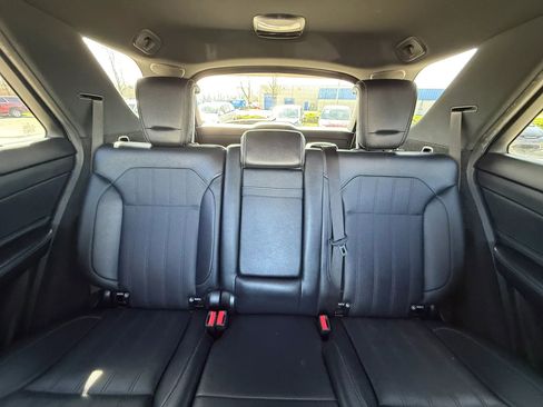Used 2019 Mercedes-Benz GLE 400 4MATIC image 40