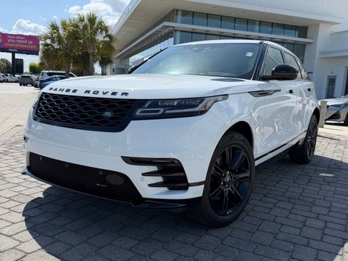 Used 2022 Land Rover Range Rover Velar R-Dynamic S image 1