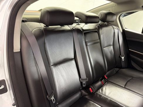 Used 2014 Acura RLX w/ Technology Package image 23