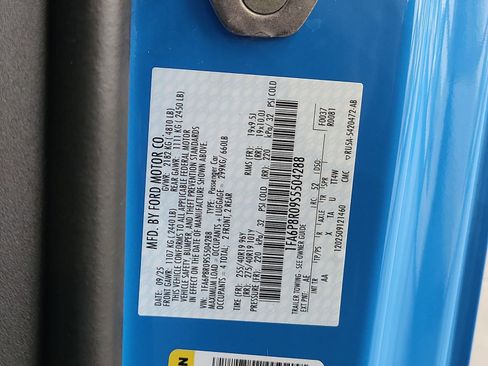 Used 2025 Ford Mustang Dark Horse image 31