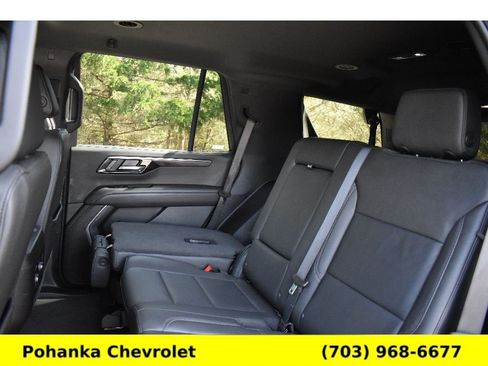 Used 2025 Chevrolet Tahoe Z71 AWD/4WD image 25