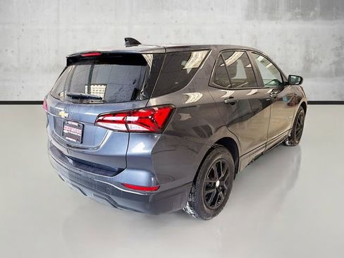 Certified 2022 Chevrolet Equinox LS w/ LS Convenience Package image 5