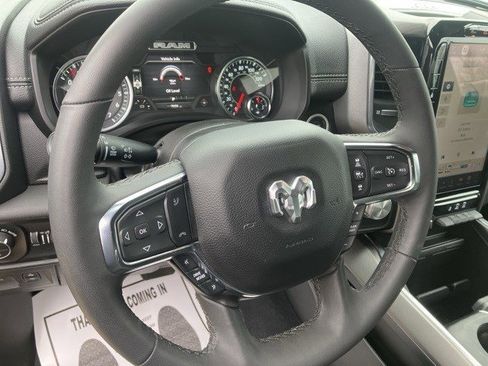Used 2025 RAM 1500 Laramie image 16