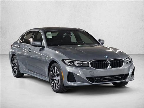 Used 2026 BMW 330i Sedan w/ Premium Package RWD image 3