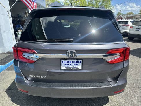 Used 2018 Honda Odyssey EX-L image 10
