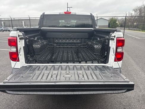 Certified 2024 Ford Maverick XLT w/ XLT Luxury Package image 12