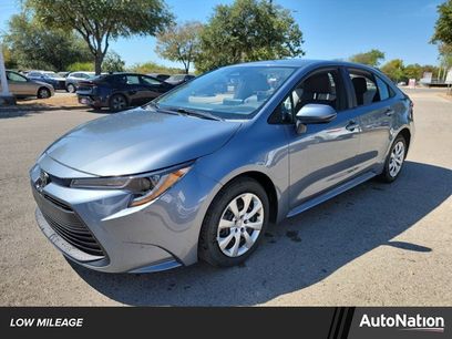 Used 2025 Toyota Corolla LE w/ Convenience Package