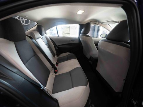 Used 2024 Toyota Corolla LE FWD image 24
