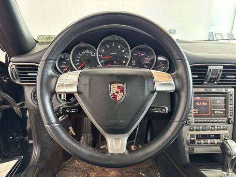 Used 2006 Porsche 911 Carrera RWD image 17