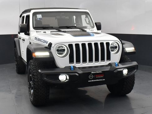Used 2022 Jeep Wrangler Unlimited Rubicon 4xe image 2